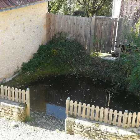 Les 7 Roches 6 Couchages * Les Eyzies