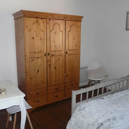 Les 7 Roches 6 Couchages Les Eyzies