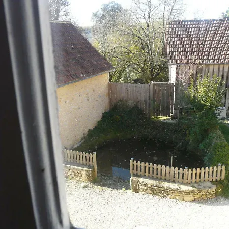 Les 7 Roches 6 Couchages Les Eyzies