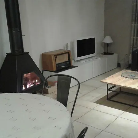 Holiday home Les 7 Roches 6 Couchages