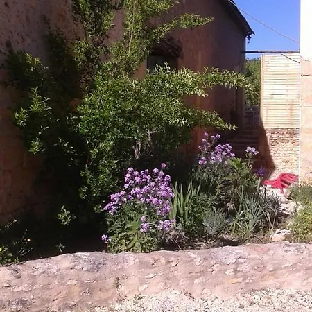 Les 7 Roches 6 Couchages Holiday home Les Eyzies
