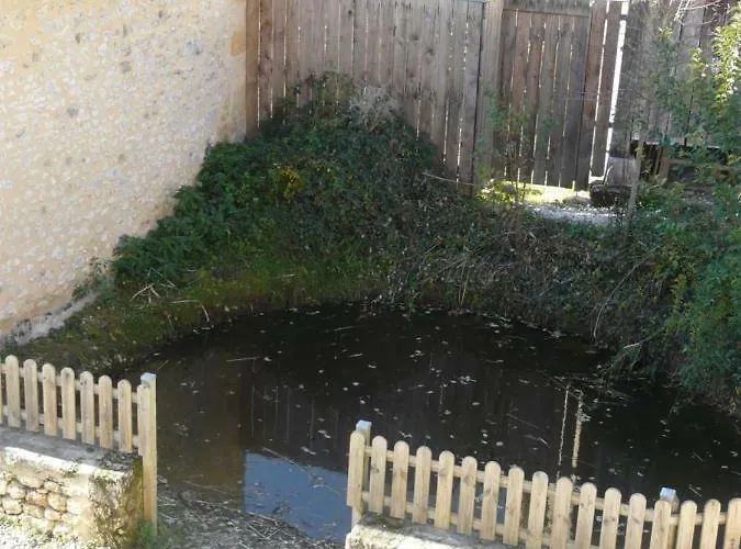 Les 7 Roches 6 Couchages * Les Eyzies