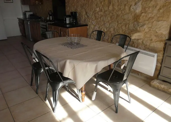 Les 7 Roches 6 Couchages Feriehus Les Eyzies