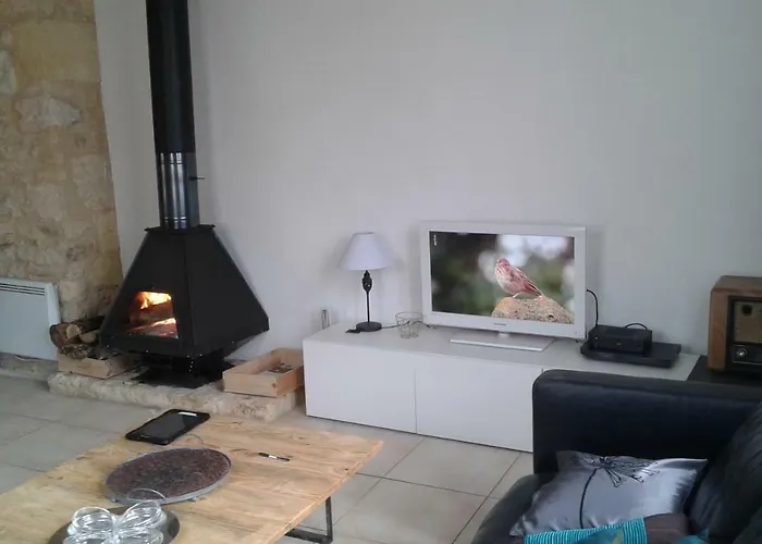 Les 7 Roches 6 Couchages Feriehus Les Eyzies